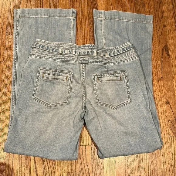 Tommy Hilfiger Belted Flare Jeans Size 2S (short) - Picture 3 of 6